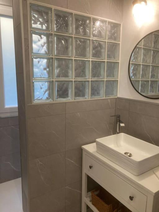 Appartement Le Coty Bolbec Esterno foto
